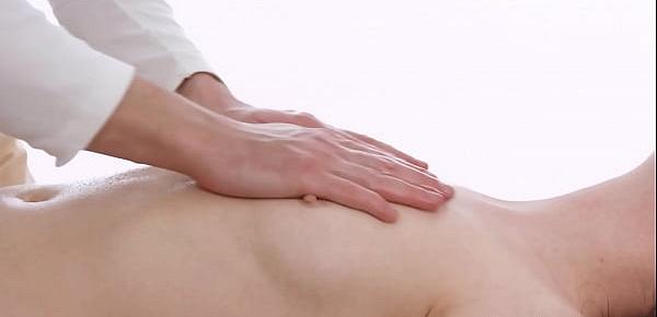  TrickyMasseur.com - Rin White - Spicy bonus of a full-body massage